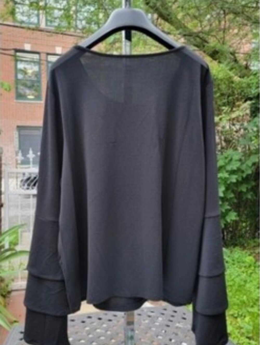 kensie 🛍womens Layered Sleeve Sweater